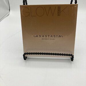 ANASTASIA BEVERLY HILL MAKEUP